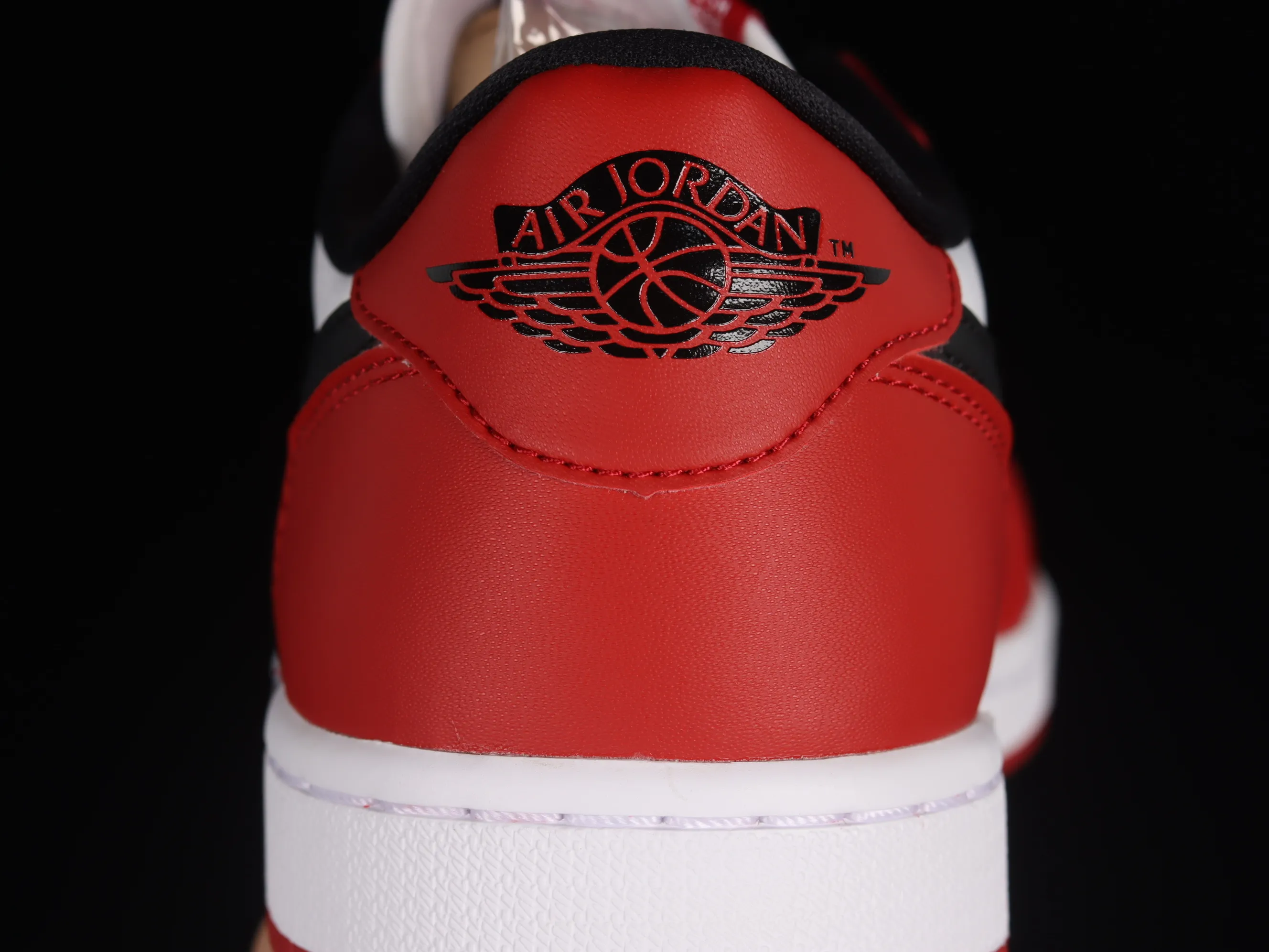 All categories Air Jordan Jordan series basketball shoes Air Jordan 1 Low pure original version Air Jordan 1 Low OG "Chicago" AJ1 Joe 1 Chicago full head layer low-top basketball shoes 705329-600